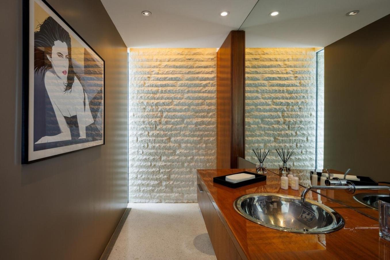 Vue Modern Villa *